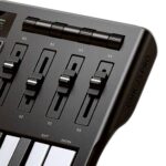 MIDI DONNER DMK-25 PRO Teclas Sensibles a La Velocidad y 8 Pads RGB. - Imagen 4